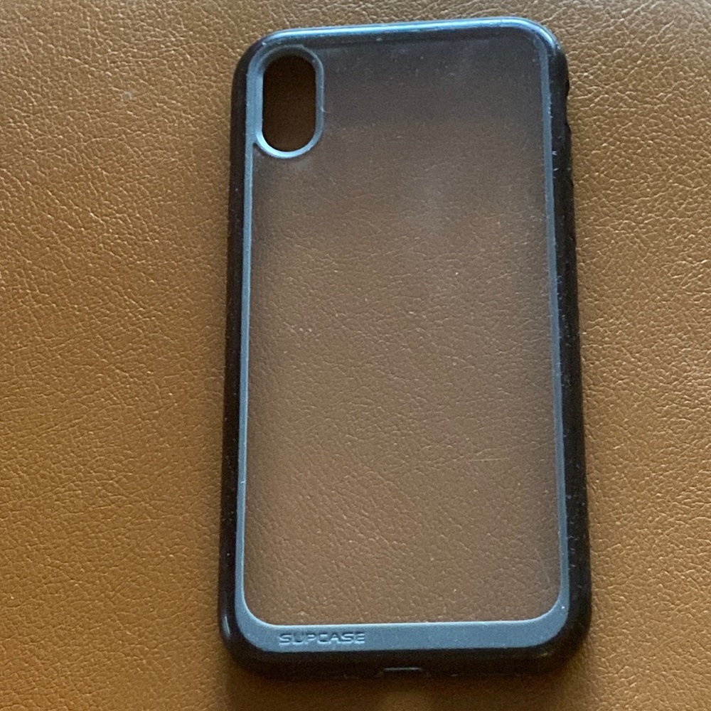Supcase Unicorn Beetle Style Protective Black / Clear Case for Apple iPhone XR